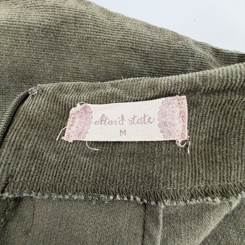 Altar'd State Skirt Womens Size Medium Green Front Button Micro-Corduroy Mini‎ - Picture 8 of 9